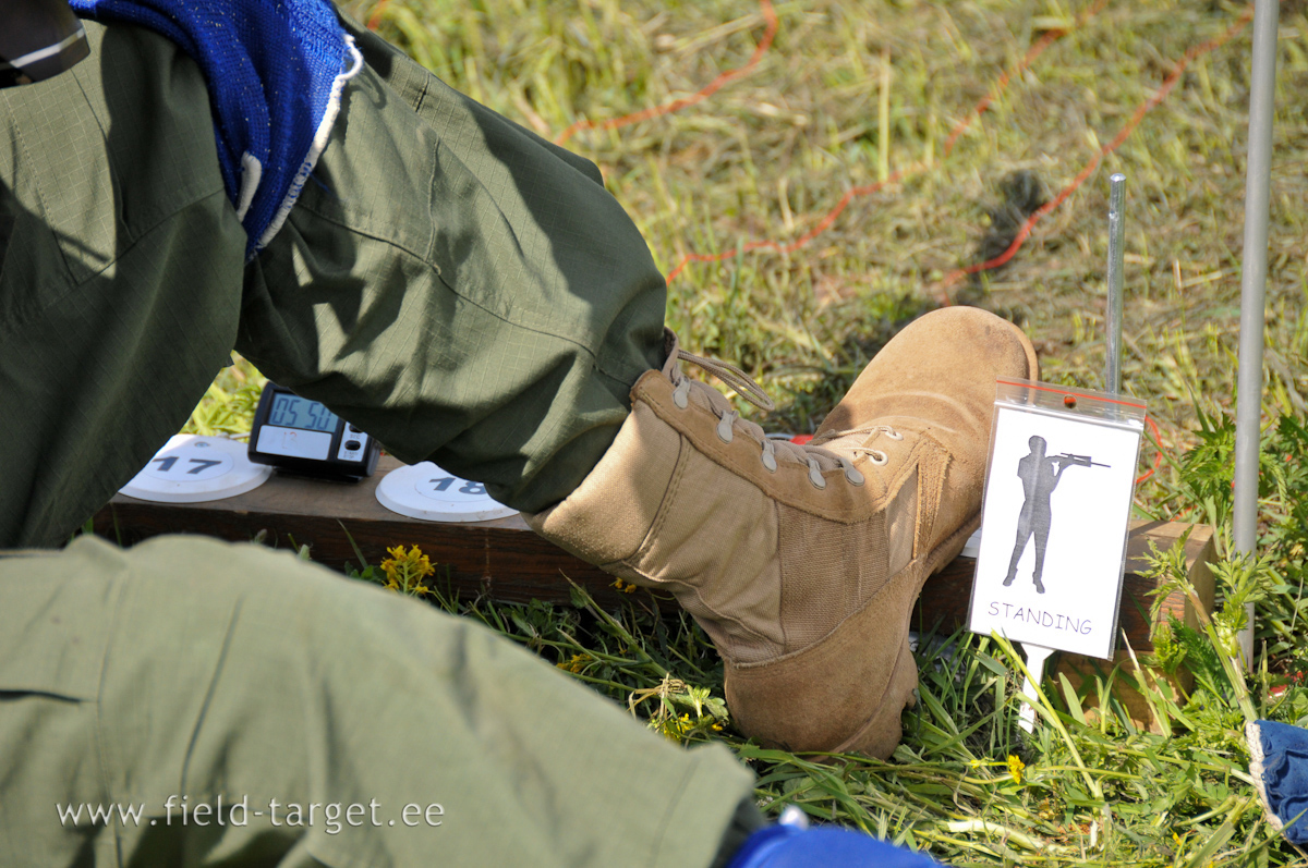 Strange! Marker shows standing position, but shooter is sitting? Marchal .. !!!!
